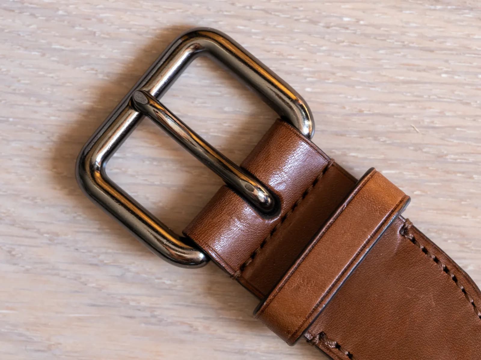House Belt accessories styled view