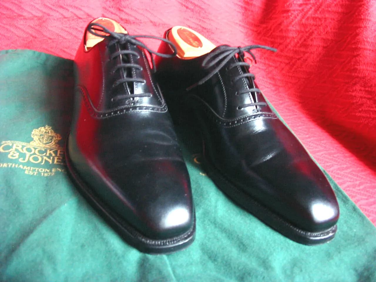 City Oxford shoes front view
