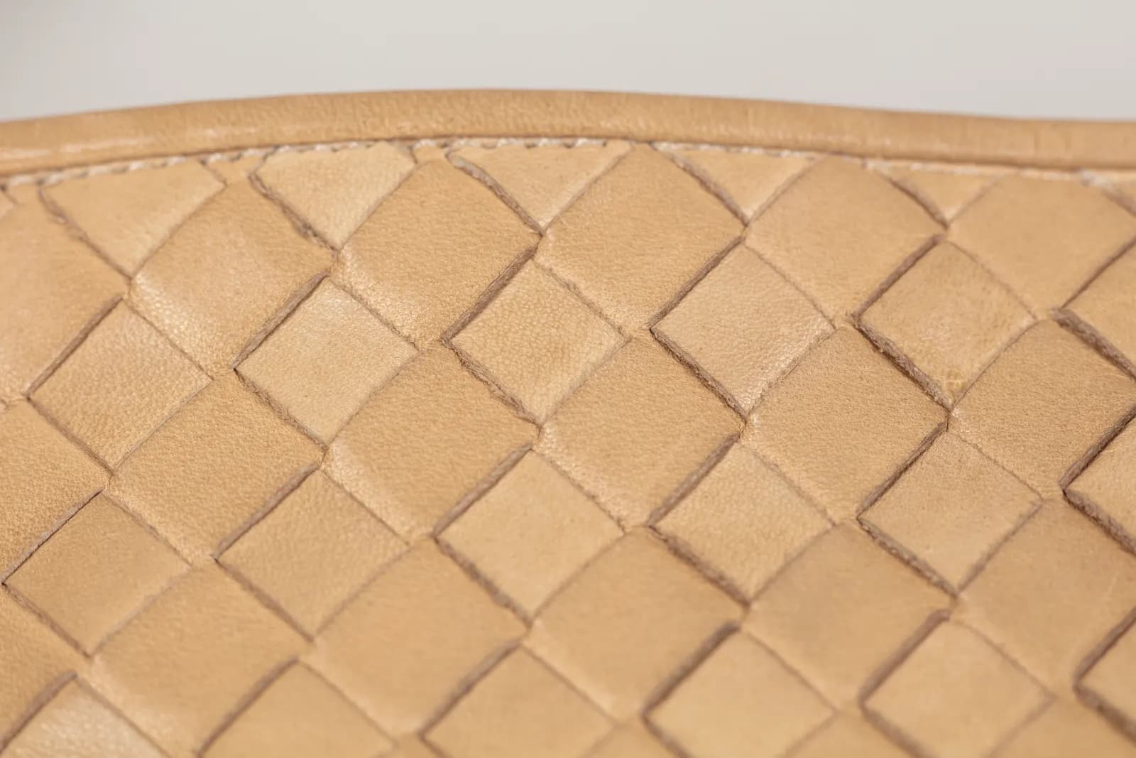 Crossbody Bag accessories side view